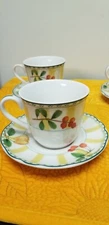 Epoch "Orchard Valley" Tea Cup Set