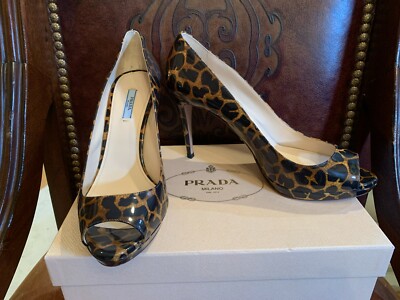 Giraffe-Print Peep-Toe Pump Patent Leather Euro