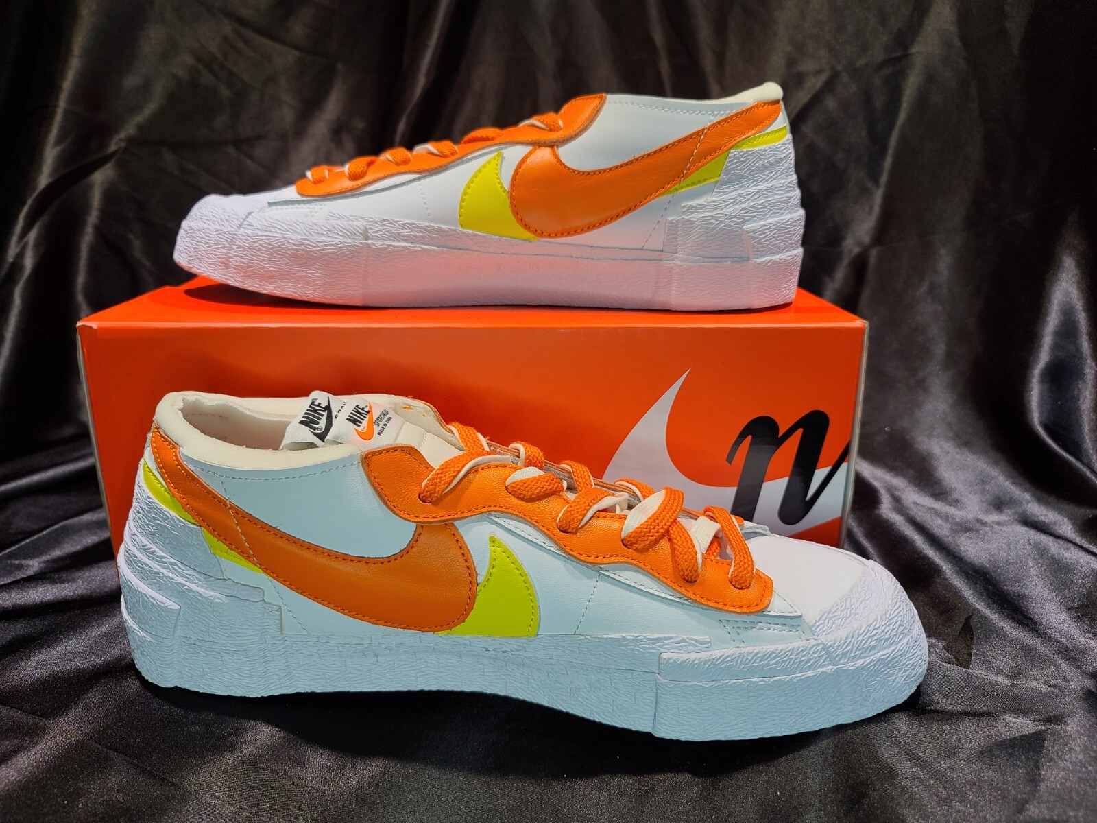SACAI X NIKE Taglia 11 Nike Blazer Low x Sacai Magma Orange