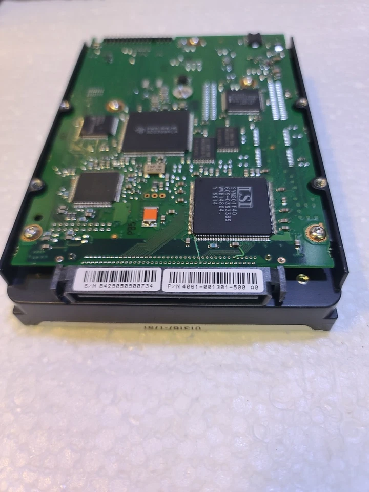 - COMPAQ WDE9180 400865-001 9GB 3.5"  HB00931B93 7200rpm SCSI HDD - Image 3 of 4