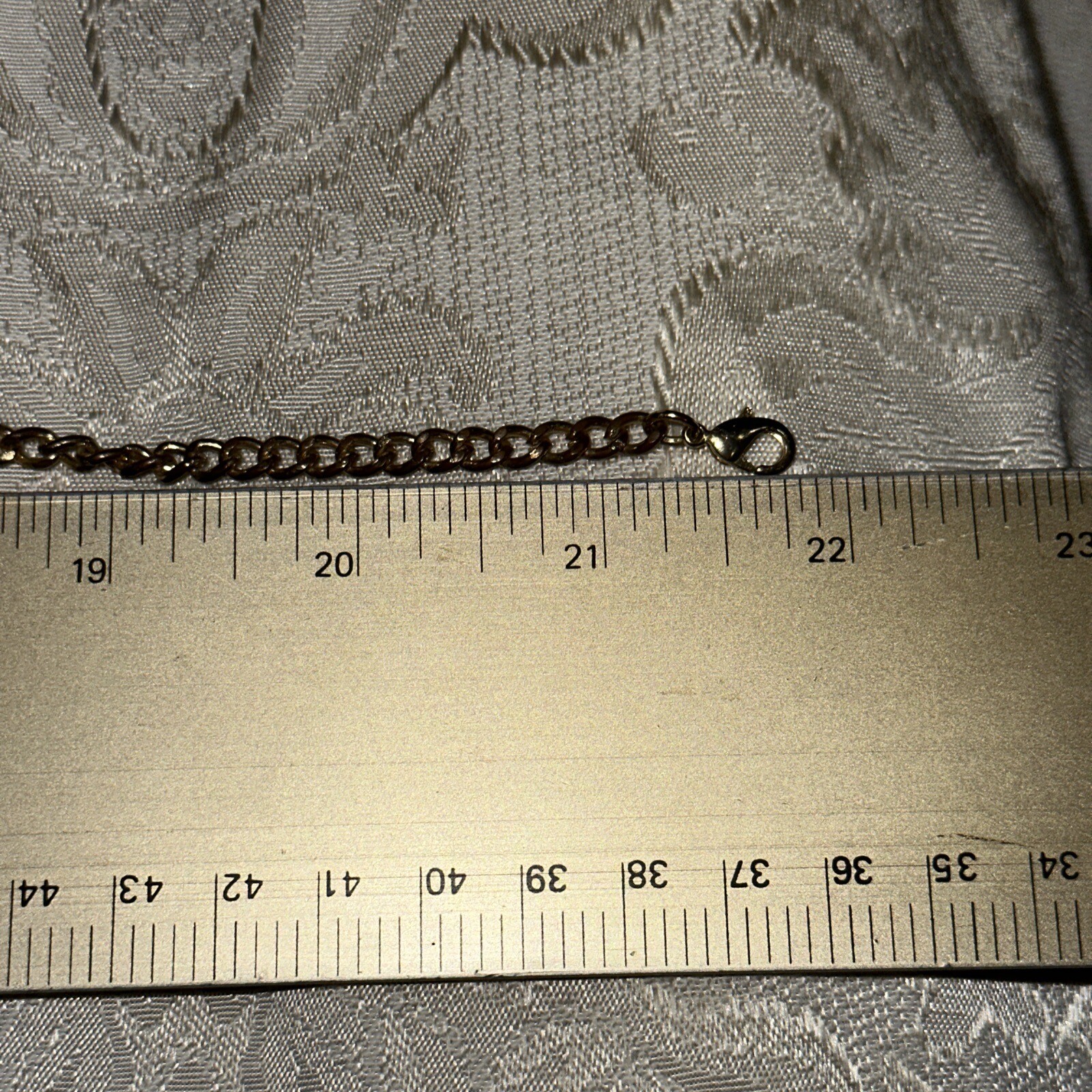 Dramatic Gold Toned Chunky 22” Statement Necklace… - image 8