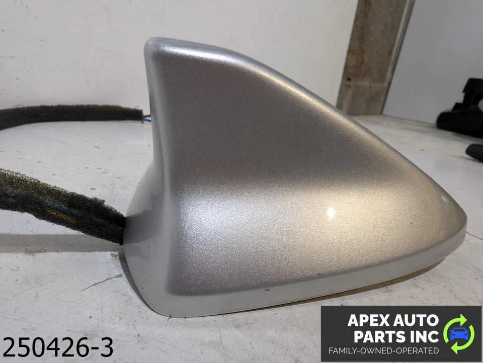 OEM 2011-2015 Cadillac CTS 3.6L COUPE SHARK FIN - Image 2 of 4