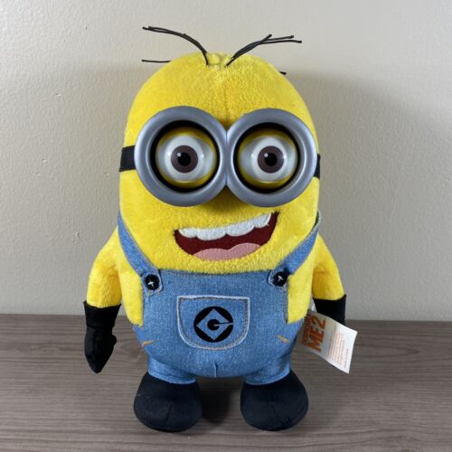 Despicable Me Minion Dave Plush Talking Pop Out Light Up Eyes 11” Stuffed Toy - Picture 1 of 8