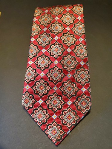 JoS. A. Bank 100% Silk Tie Geometric Octagonal in Red, Black, Grey and Blue EUC - Picture 12 of 12