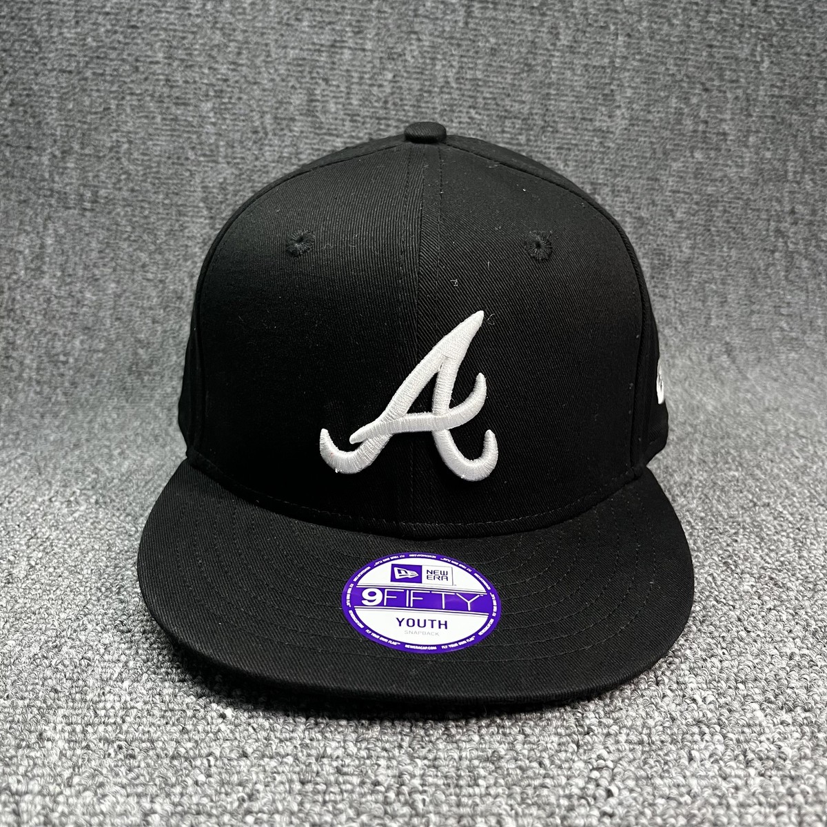 New Era Atlanta Braves 9FIFTY Youth Snapback Hat Black White Script A Logo