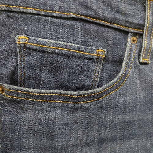 NEW Levi’s 311 Jeans Women 32W x 30L Shaping Skinny Blue Distressed R4-A - Picture 7 of 12