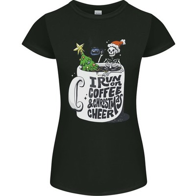 Gildan I Run On Coffee and Christmas Cheer Skull Damen T-Shirt Petite