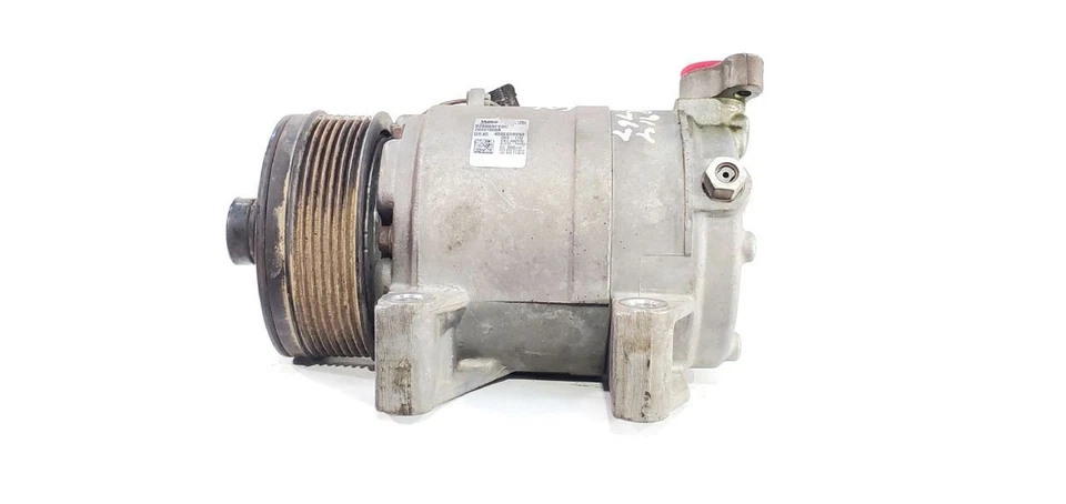 2012 2020 Nissan NV3500 2500 HD OEM AC Compressor 5.6L Automatic RWD 92600FE0C - Image 4 of 4