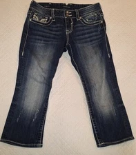 Vigoss Women's Denim Blue Capri Jeans, Size 5/6, 21-inch