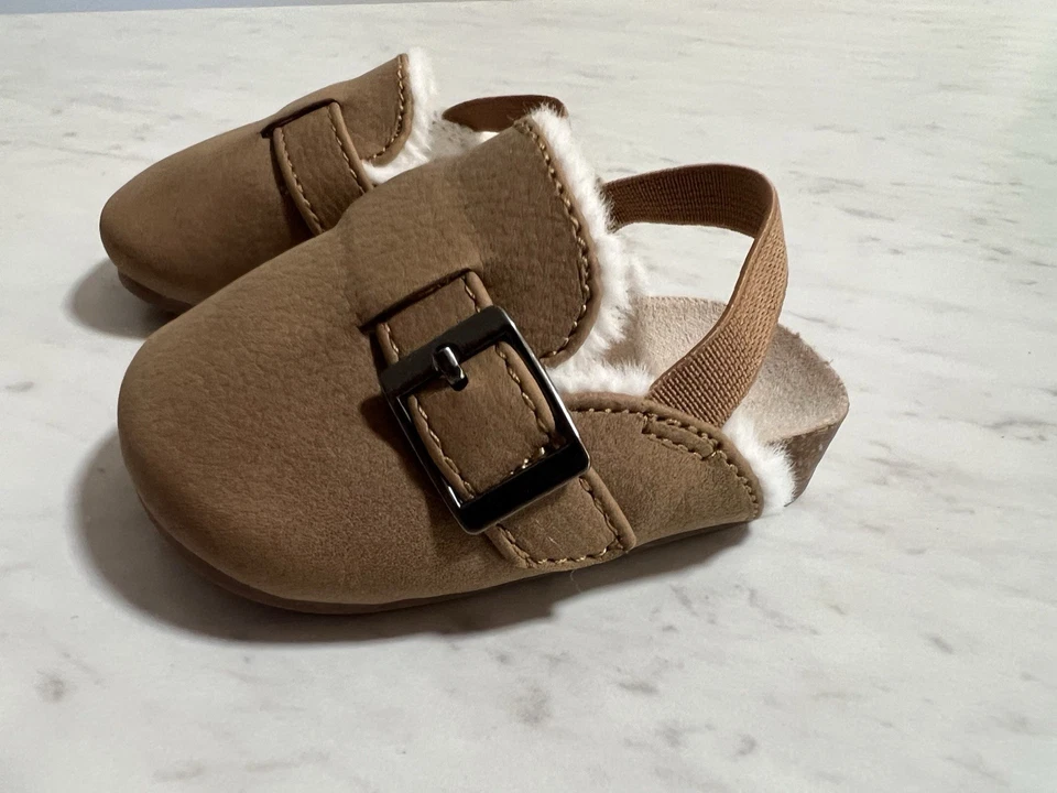 Sandalias-Zuecos antiguos azul marino de gamuza sintética con correa hebillada para bebé talla 0-3M Foto 2 de 4