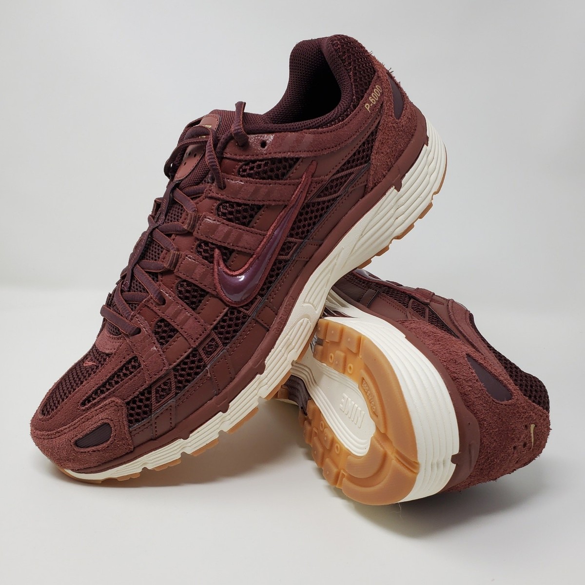 Nike P-6000 SE Dark Pony Metallic Gold Burgundy Crush Men's Size