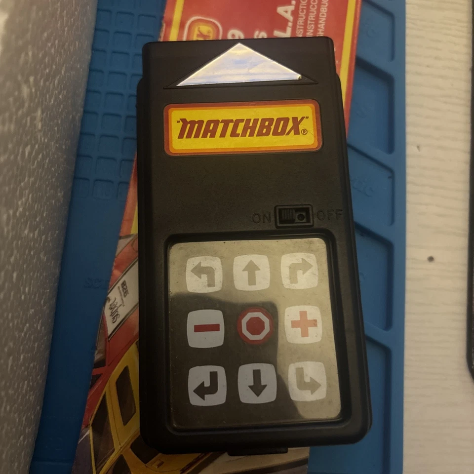 Vintage 1970s, Matchbox Sentron 9 Porsche 928 GT, Micro-Electronic R / C Car. - Image 4 of 4