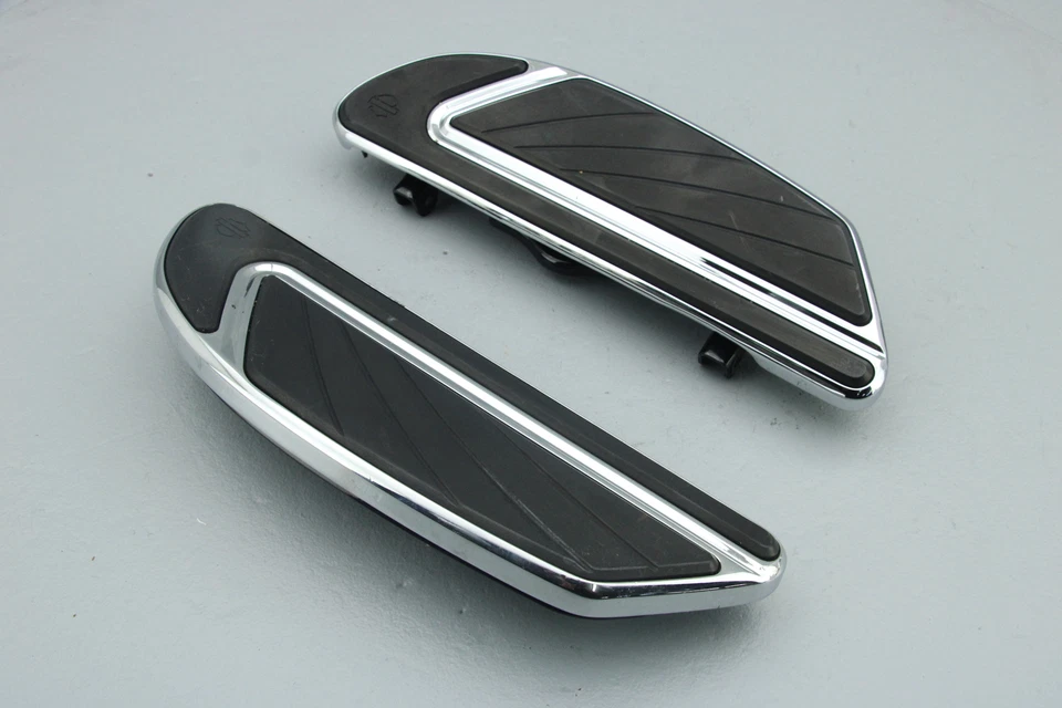 Harley Electra Glide CVO 2017 juego de estriberas y almohadillas Airflow cromado Foto 4 de 4