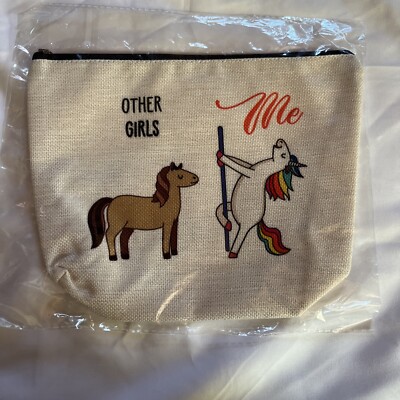 Funny Makeup Bag (26)
