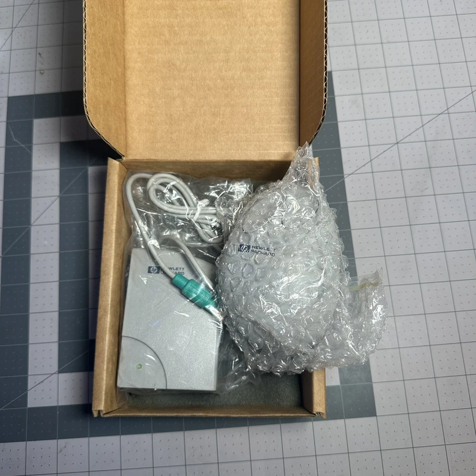 Hewlett Packard HP Cordless MouseMan Pro Mouse + Receiver M-RC44 - NEW RETRO PC - Image 2 of 4