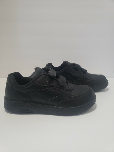 new balance 811 womens walking shoes