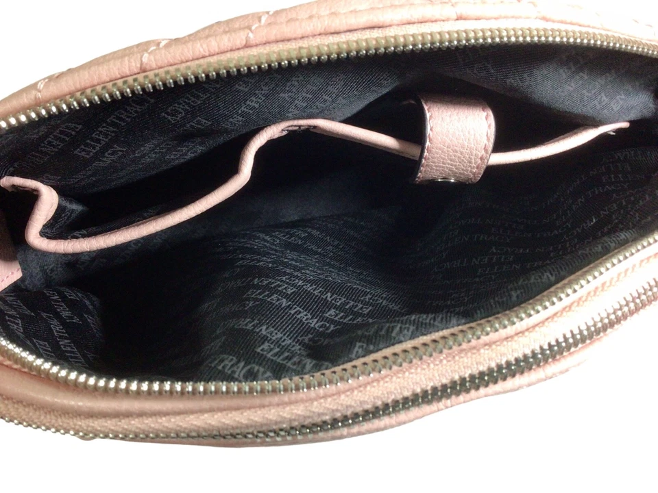 Bandolera Ellen Tracy rosa claro imitación cuero Foto 4 de 4