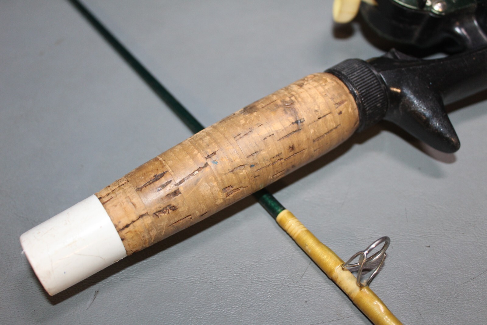 Johnson Century Model 100B Fishing Reel & Ferrule Free 1006 Rod