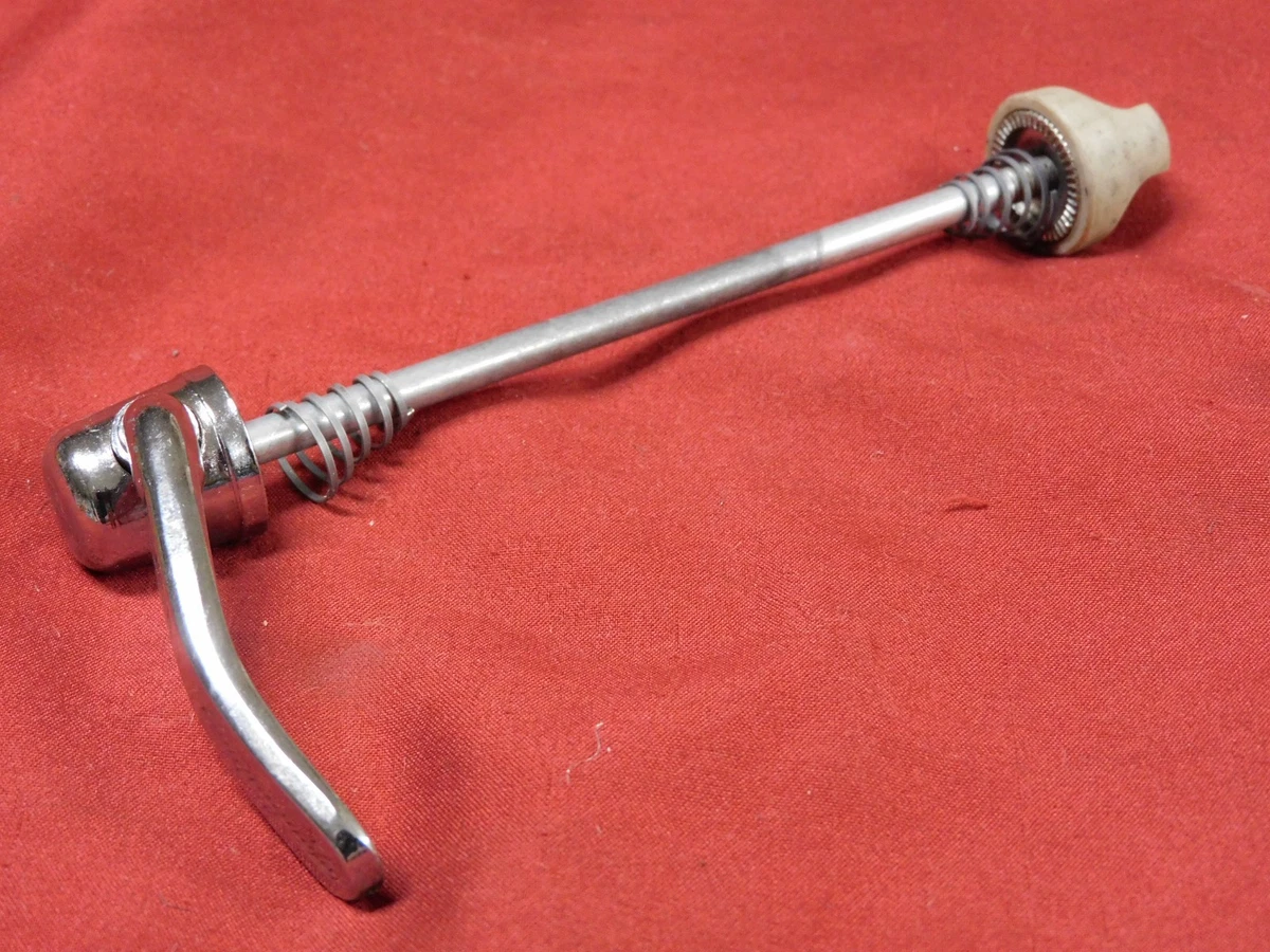 Campagnolo ビンテージラージハブ クイックリリース付き 24H Campagnolo 8 Speed Hub Set - Veloce / Athena, 32h, QR Skewers