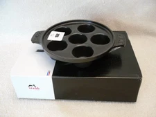 Staub Cast Iron 5.75-inch Escargot Dish with 6 holes - Matte Black