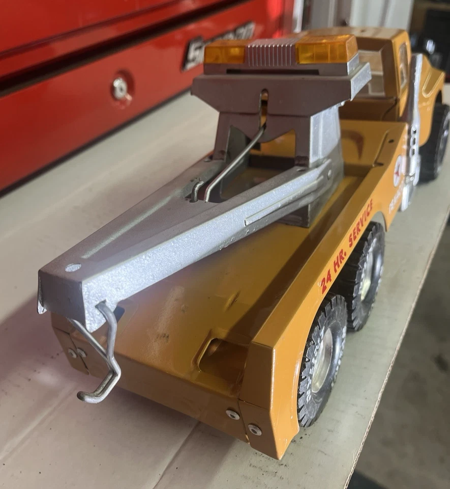 Nylint Custom Big Pumpkin Orange Wrecker Pressed Steel Tow Truck Vintage Texaco - Image 4 of 4