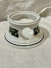 Meissen Hand-painted Green Leaf Ivy Vine - Teapot Warming Stand