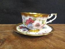 Vintage Royal Albert Bone China Gold Creat Tea Cup/Saucer Heavy Gold