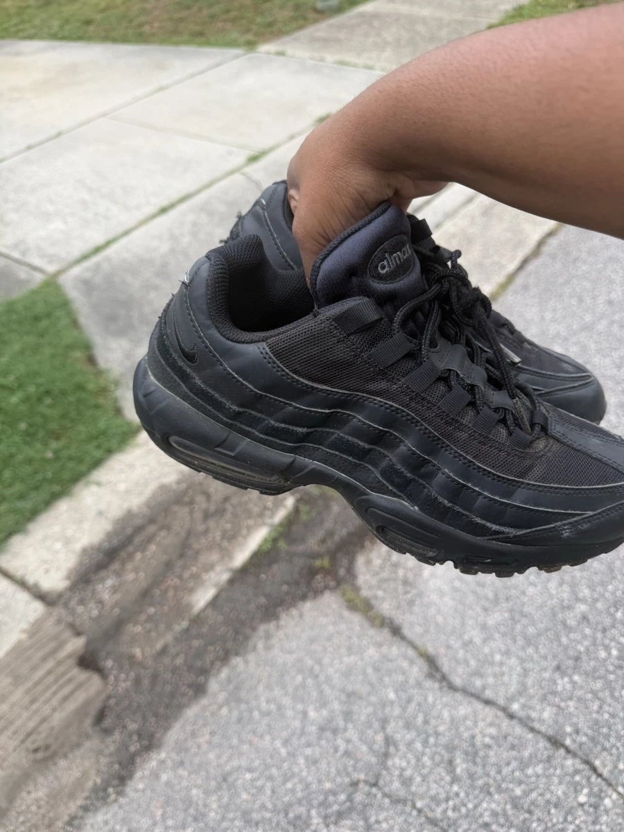 Las mejores ofertas en Nike Air Max 95 Essential Triple Black | eBay