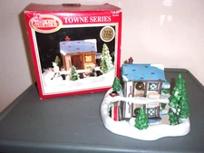 FABRI CENTERS AMERICA  SKATE RENTAL ICE RINK  HOLIDAY CHRISTMAS VILLAGE HOUSE