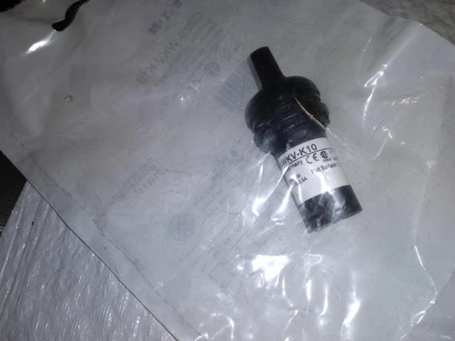 Eaton C22 compact pushbutton C22S-WKV-K10
