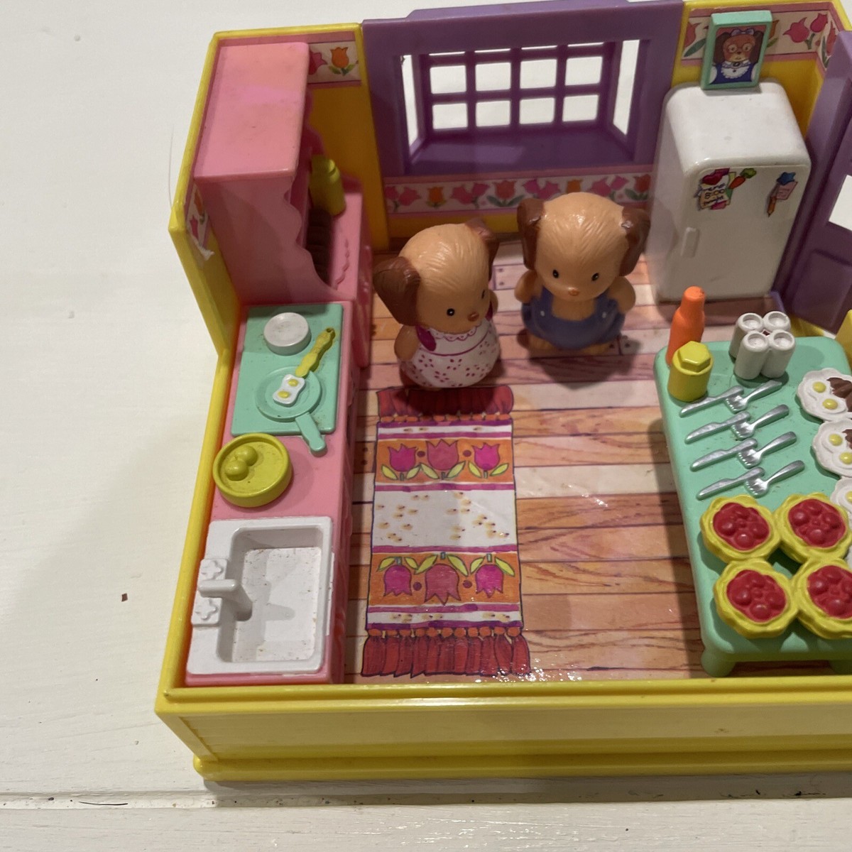 VTG 1993 Takara TOMY Playmates Toys Furry Families Dog Kitchen