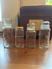 Lot of 4 VTG PLANTERS Mr. Peanut Jars 75th Anniv 1982 Wheat Happy Holidays EUC