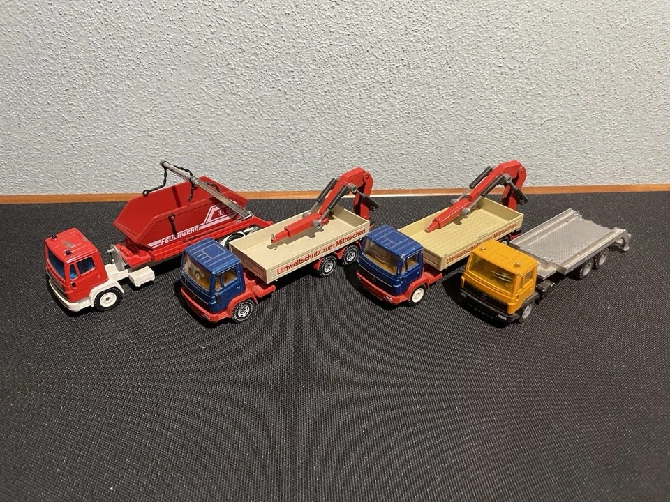 SIKU Bastelkonvolut Recycling / Feuerwehr / Absetzkipper (4x)