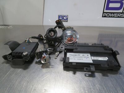 EB880 2017 TRIUMPH BONNEVILLE 900 T100 BLACK SECURITY LOCKSET KEY