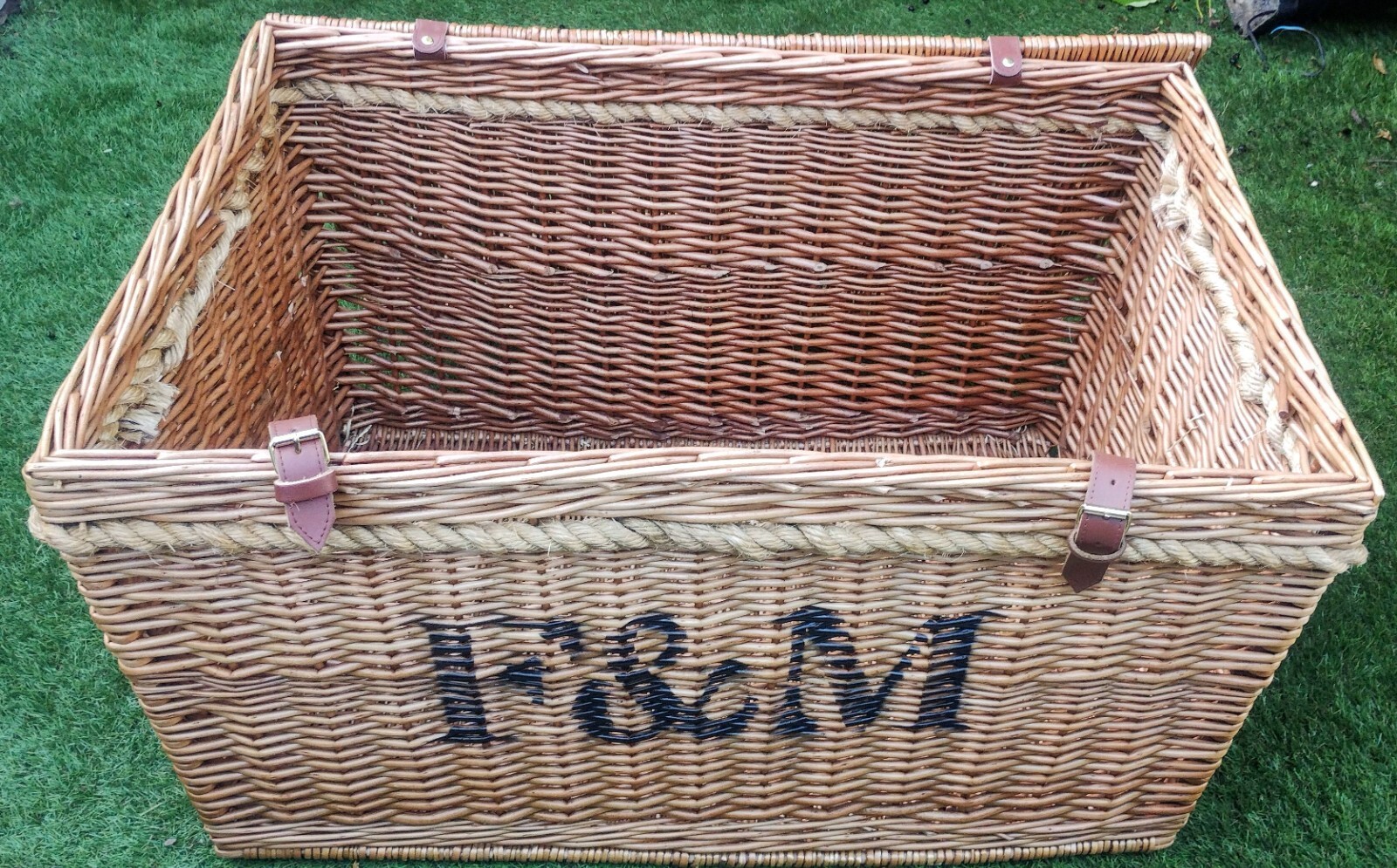Large Fortnum and Mason F&M Windsor Wicker Hamper Basket with Rope