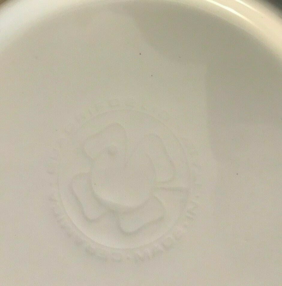 Quadrifoglio Ceramica Made in Italy ~ Bird with Green Trim ~ Salad