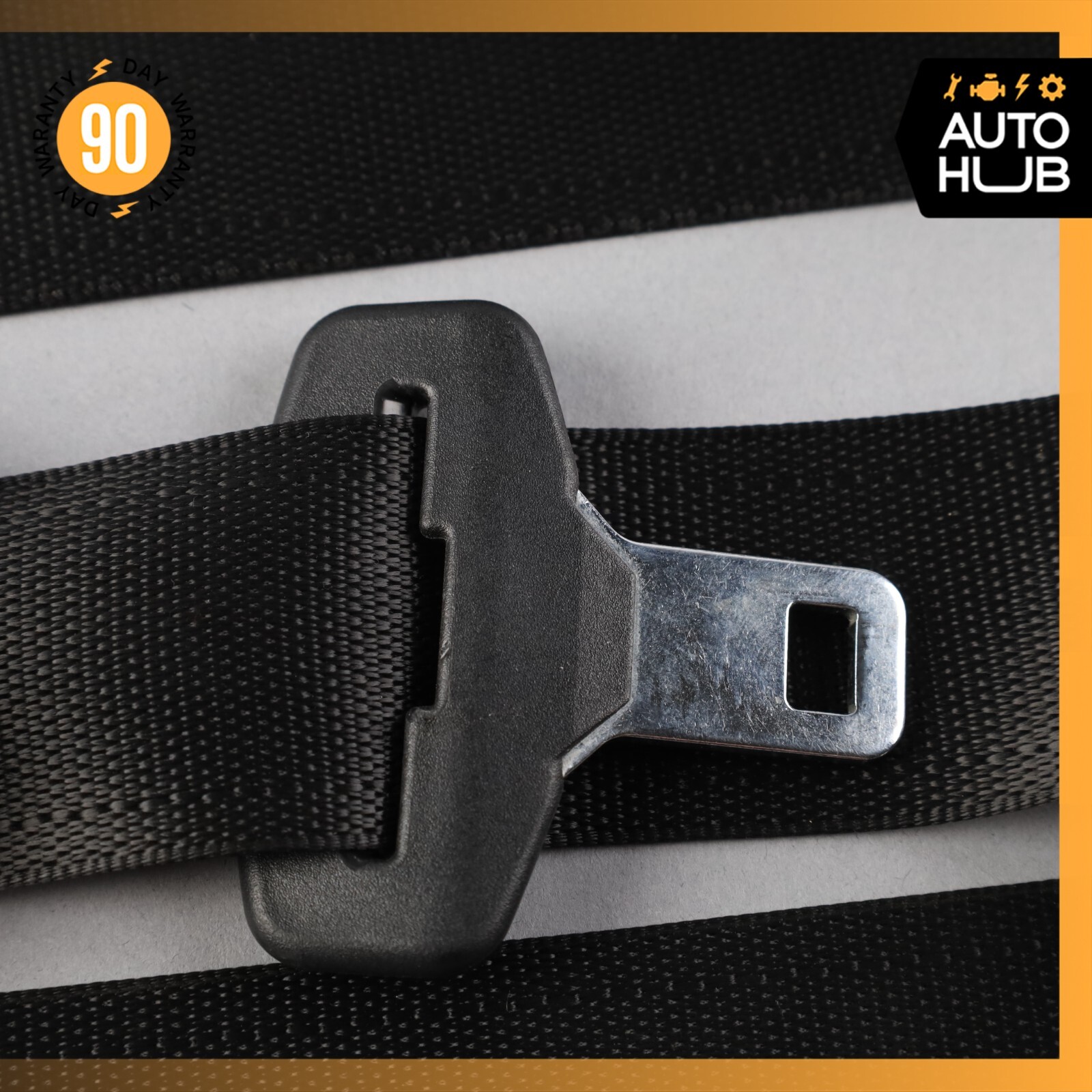 09-13 Maserati Quattroporte M139 Front Right Side Seat Belt Black OEM 68k