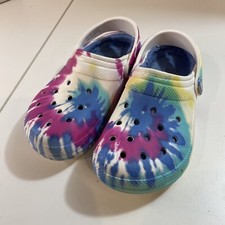 Crocs Classic Women  s 6 Men's 4 Tie Dye Blue Fleece Lined Clogs Shoes Slippers