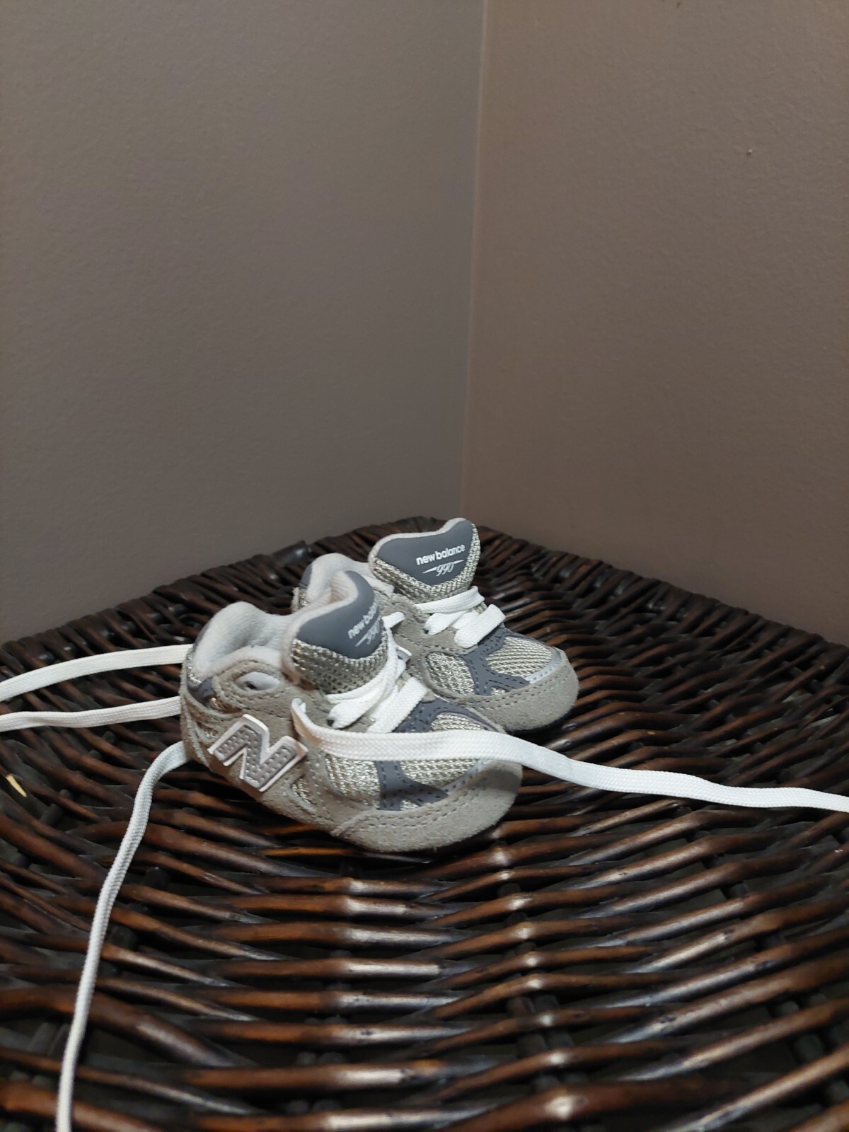 PONY Scarpe culla New Balance 990v3 taglia 1 grigio stringate