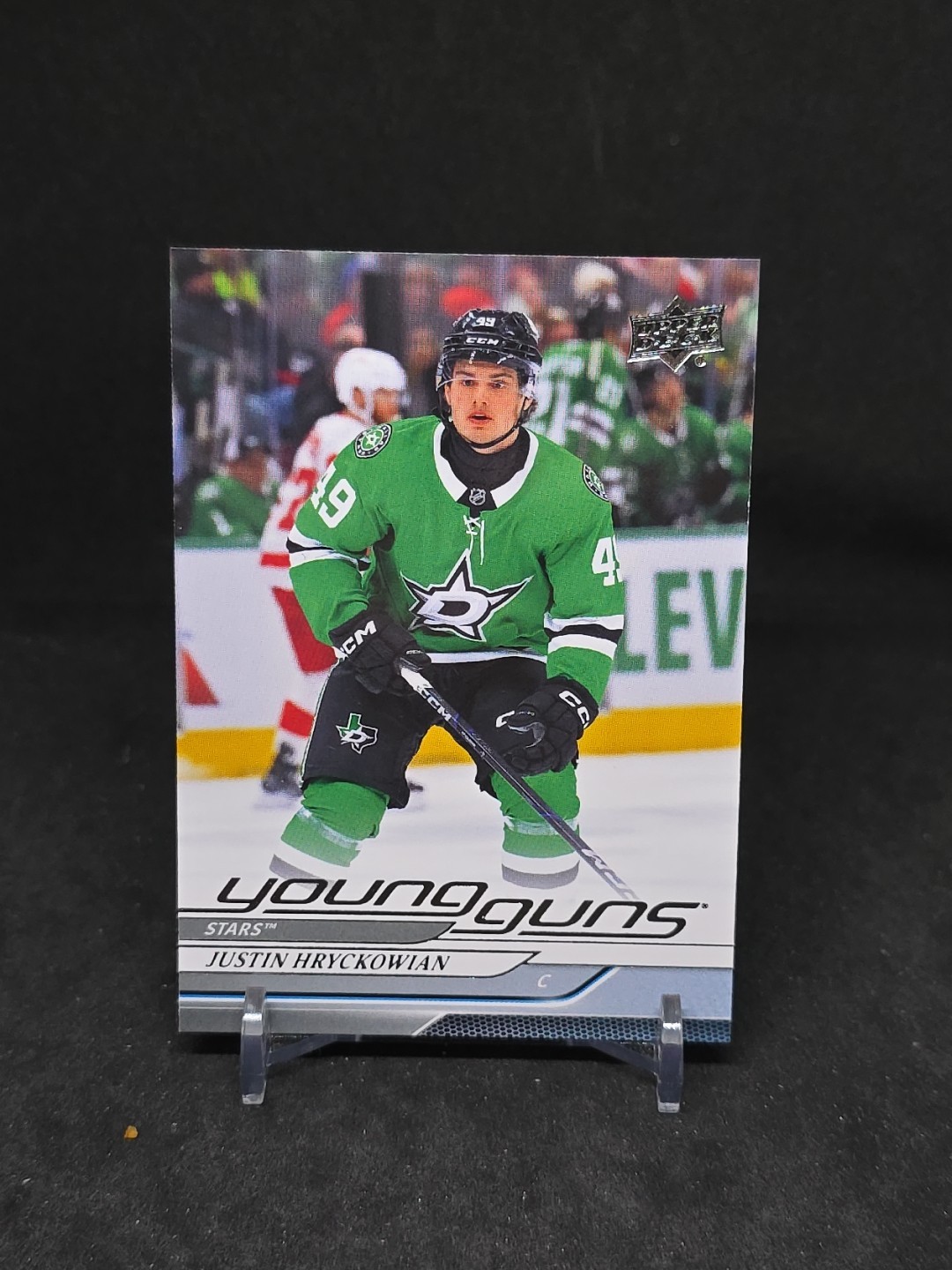 2024-25 Upper Deck Extended Series - Young Guns Justin Hryckowian #723 (RC)