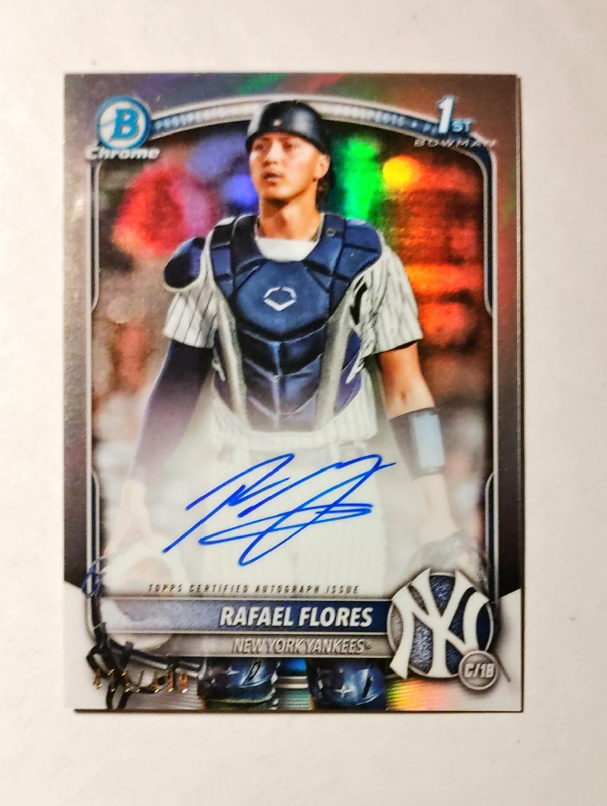 Rafael Flores 2025 1st Bowman Chrome AUTO Prospect REFRACTOR 411/499 Yankees F6