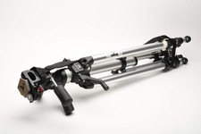 Manfrotto 3033 tripod legs w/3047 pan head, strap, QR plate, Great 