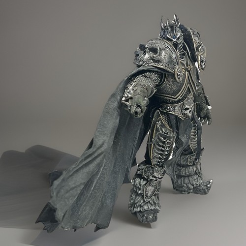 World Of Warcraft DC Collector Loose Figure Arthas Menethil The Lich King. - Picture 3 of 10