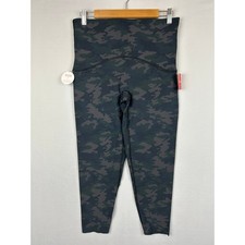 Spanx Booty Boost 7/8 Printed Black Camo Leggings 50251R Women's Size XL