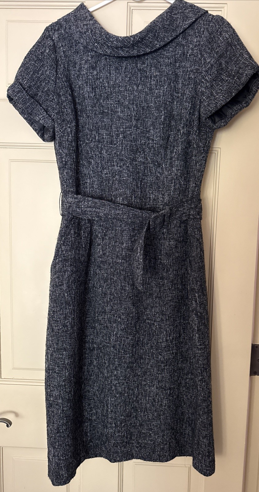 Banana Republic Belted Knee Length Dress Women’s Size 10