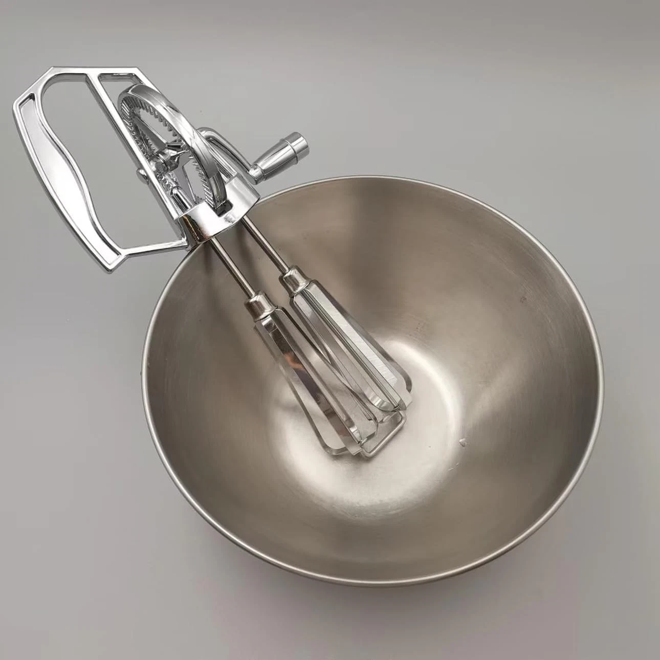 Classic Manual Egg Beater, Hand Crank Double Head Stainless Steel Whisk for B...