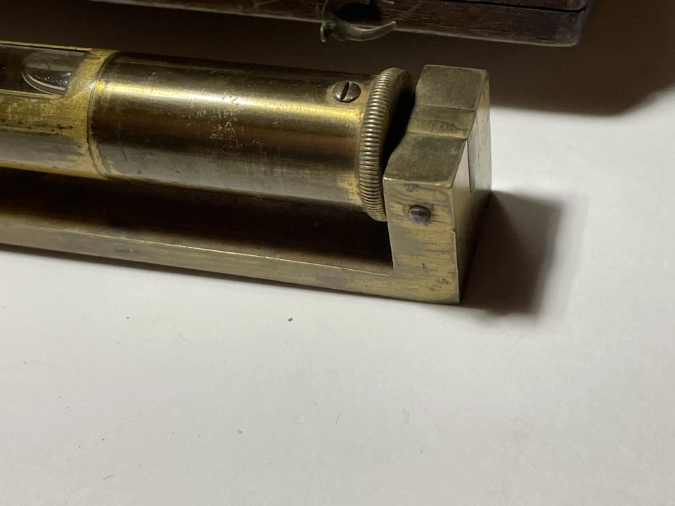 ANCIEN NIVEAU A BULLES - Photo 4/4