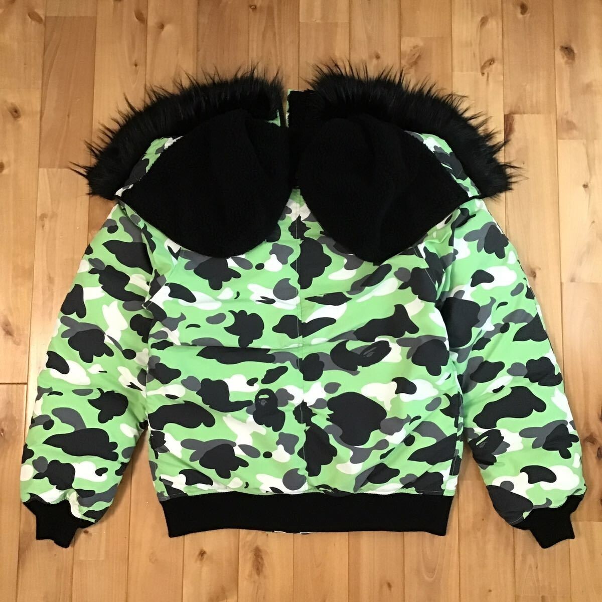 希少 BAPE 1ST CAMO N-3B ダウン ファー カモフラ BAPE Fur Down Jacket Warm up camo green A Bathing Ape Size L