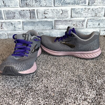 Brooks Womens Revel Running Shoes Gray 1203021B043 Lace Up SIZE B  MEDIUM