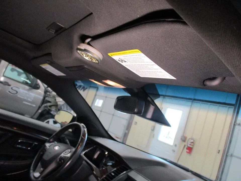 Б/у солнцезащитный козырек подходит: 2017 Ford Taurus Limited с подсветкой R. правый класс A - Изображение 2 из 4